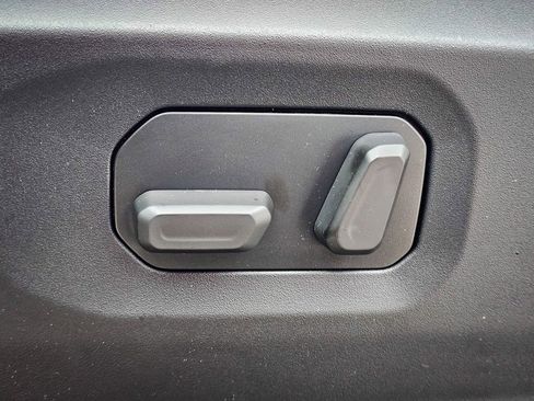 New 2026 Jeep Gladiator Sport image 15