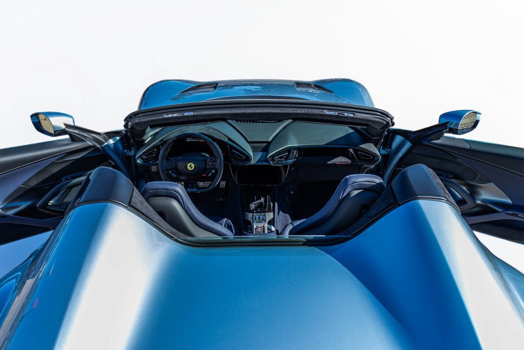 Certified 2026 Ferrari 12Cilindri Spider RWD image 22