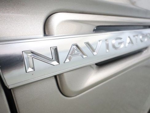 Used 2019 Lincoln Navigator L Reserve AWD/4WD image 33
