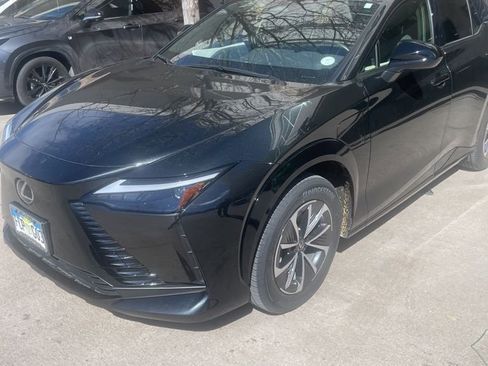 Used 2025 Lexus RZ 300e Base w/ Accessory Package (Z2) image 2