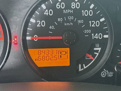 Used 2019 Nissan Frontier SV image 15