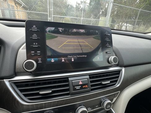 Used 2018 Honda Accord EX-L image 33