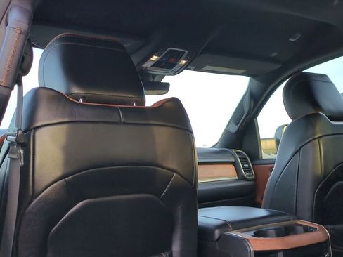 Used 2022 RAM 1500 Limited w/ Body-Colour Bumper Group image 19