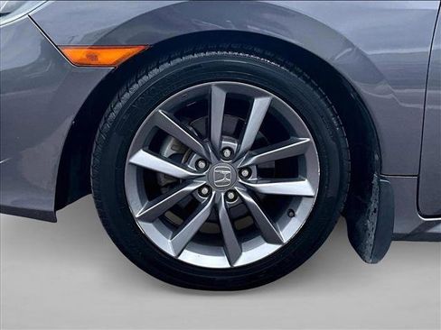 Used 2019 Honda Civic EX image 10
