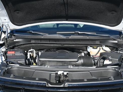 Used 2023 Chevrolet Tahoe LT w/ Luxury Package image 21