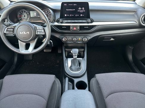 Certified 2023 Kia Forte LXS w/ LXS Technology Package image 16