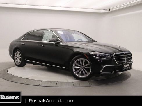 Certified 2022 Mercedes-Benz S 500 4MATIC image 1