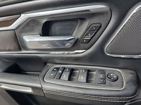 Used 2022 RAM 1500 Laramie RWD image 32