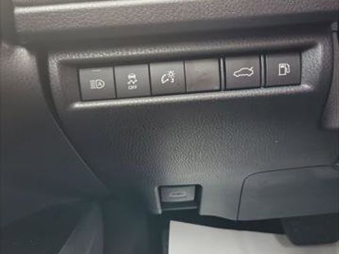 Certified 2026 Toyota Camry LE w/ Convenience Package image 30