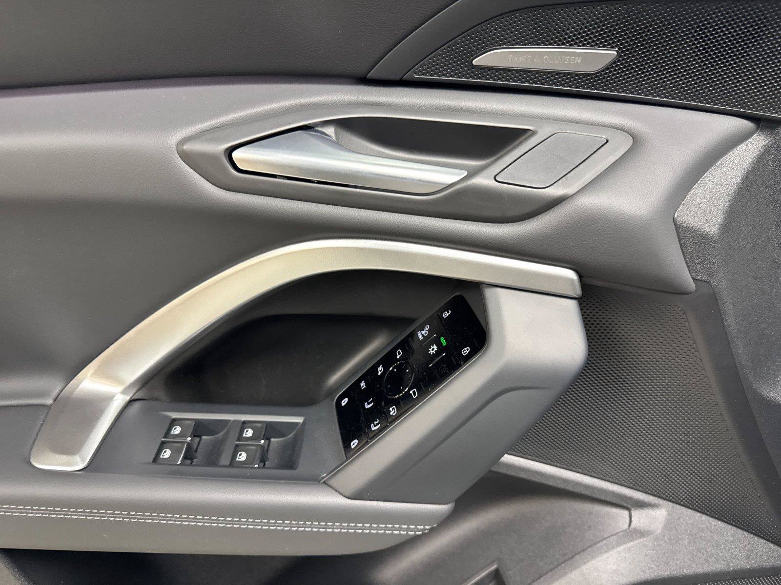 New 2026 Audi Q5 Premium Plus AWD/4WD image 10