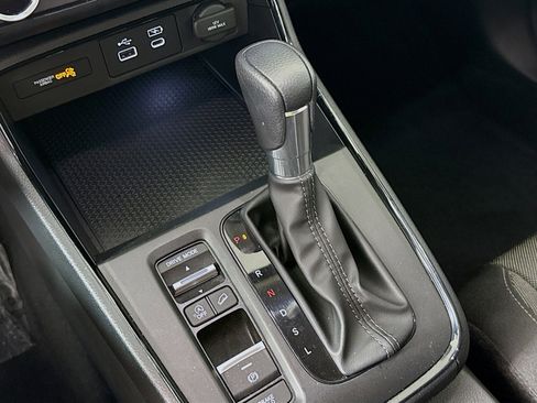 Used 2024 Honda CR-V EX image 19