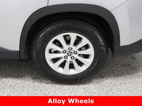 Certified 2025 Toyota Grand Highlander FWD image 10