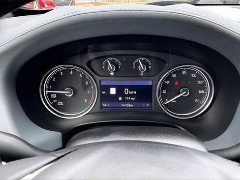 Used 2022 Buick Enclave Essence w/ Experience Buick Package image 20