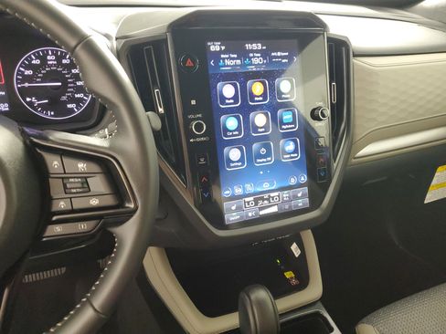 Used 2026 Subaru Forester Premium image 17