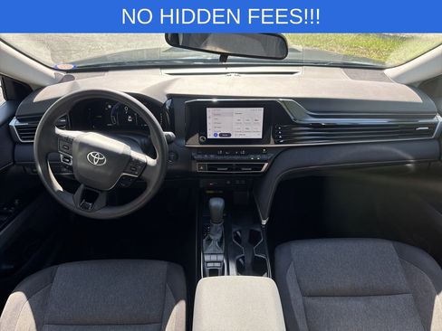 Used 2025 Toyota Camry LE FWD image 18