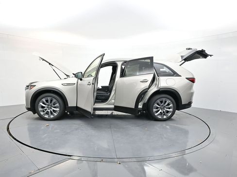 New 2026 MAZDA CX-90 3.3 Turbo w/ Preferred Package AWD/4WD image 28