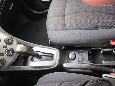 Used 2016 Chevrolet Sonic LT FWD image 22