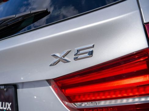 Used 2018 BMW X5 sDrive35i RWD image 9