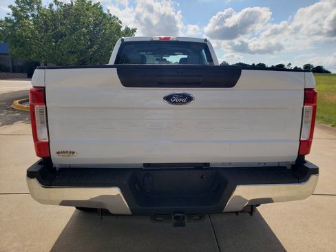 Used 2019 Ford F250 XL w/ Power Equipment Group image 20