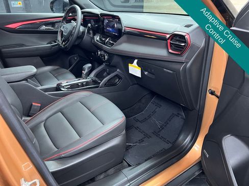 Used 2024 Chevrolet TrailBlazer RS w/ Convenience Package AWD/4WD image 8