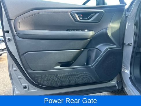 Certified 2026 Subaru Forester Premium AWD/4WD image 11
