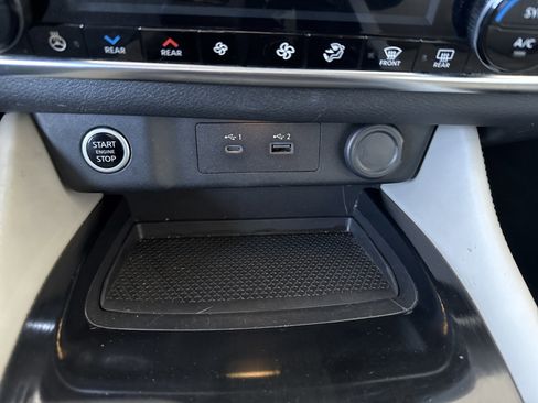 Used 2021 Nissan Rogue SL image 31