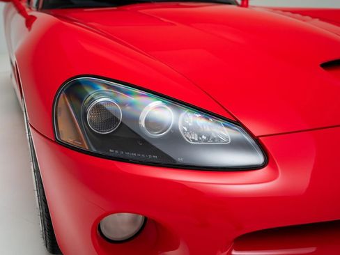Used 2006 Dodge Viper SRT-10 RWD image 32