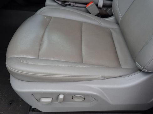 Used 2025 GMC Sierra 1500 SLT RWD image 20
