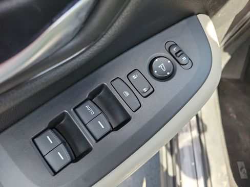 Used 2023 Honda HR-V LX image 18