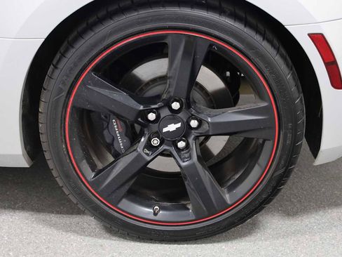 Used 2016 Chevrolet Camaro SS image 39