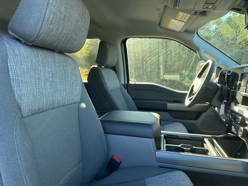 New 2026 Ford F350 XLT image 40
