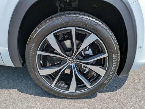 New 2026 Volkswagen Atlas SEL Premium R-Line AWD/4WD image 11