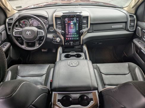 Used 2021 RAM 1500 Laramie image 10