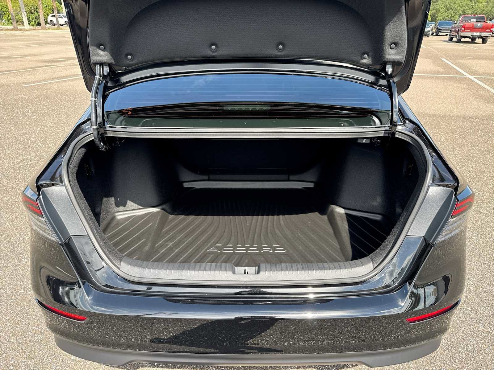 New 2026 Honda Accord LX image 19