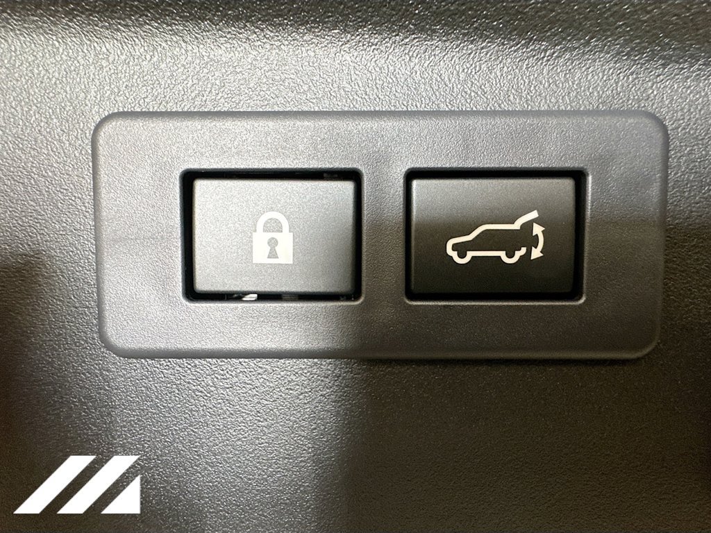Used 2026 Subaru Outback Limited AWD/4WD image 29
