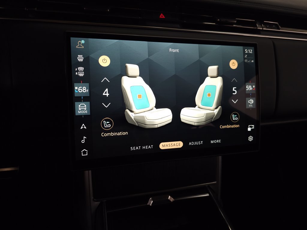 Certified 2025 Land Rover Range Rover Autobiography AWD/4WD image 38