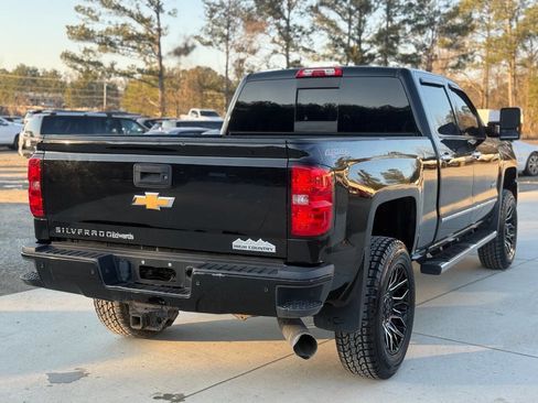 Used 2015 Chevrolet Silverado 2500 High Country image 7