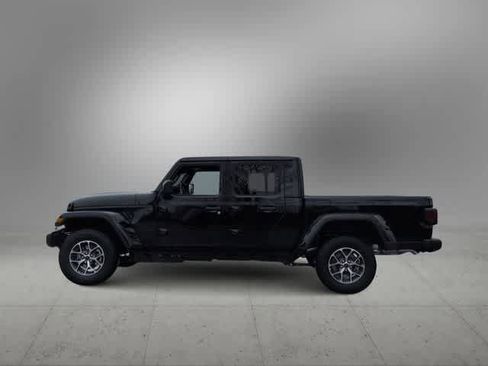 New 2026 Jeep Gladiator Sport image 5