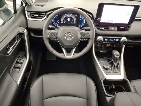 Certified 2023 Toyota RAV4 XLE Premium image 21