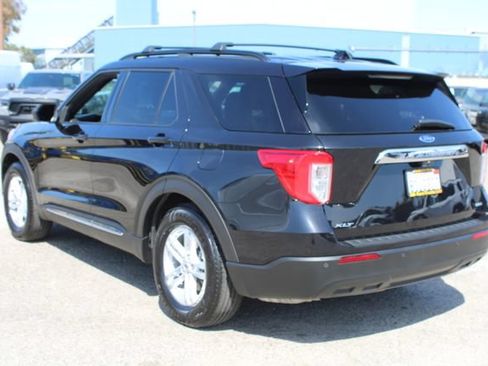 Used 2020 Ford Explorer XLT RWD image 6