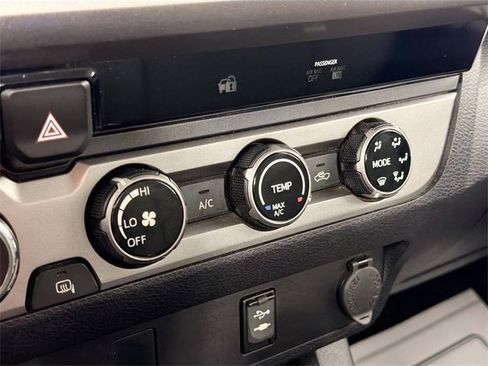 Used 2016 Toyota Tacoma SR5 image 15