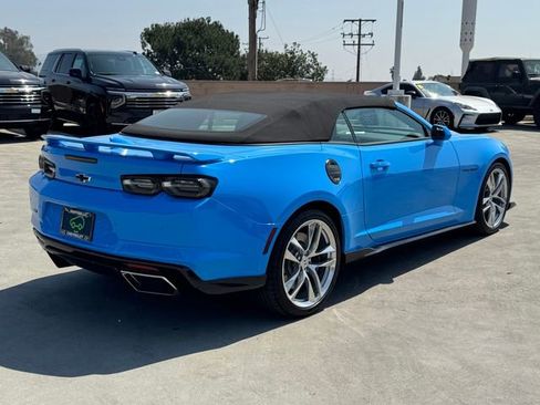 Certified 2022 Chevrolet Camaro SS w/ Design Package 3 RWD image 5