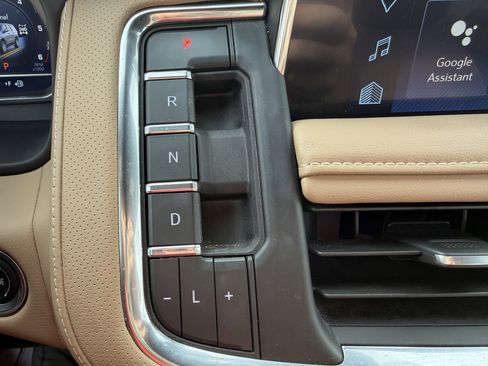 Used 2024 Chevrolet Tahoe Premier w/ Max Trailering Package image 28