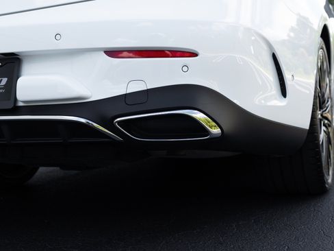 Used 2025 Mercedes-Benz CLE 450 4MATIC Cabriolet image 17