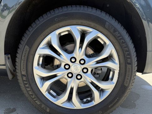 Used 2021 Buick Enclave Avenir w/ Avenir Technology Package image 33