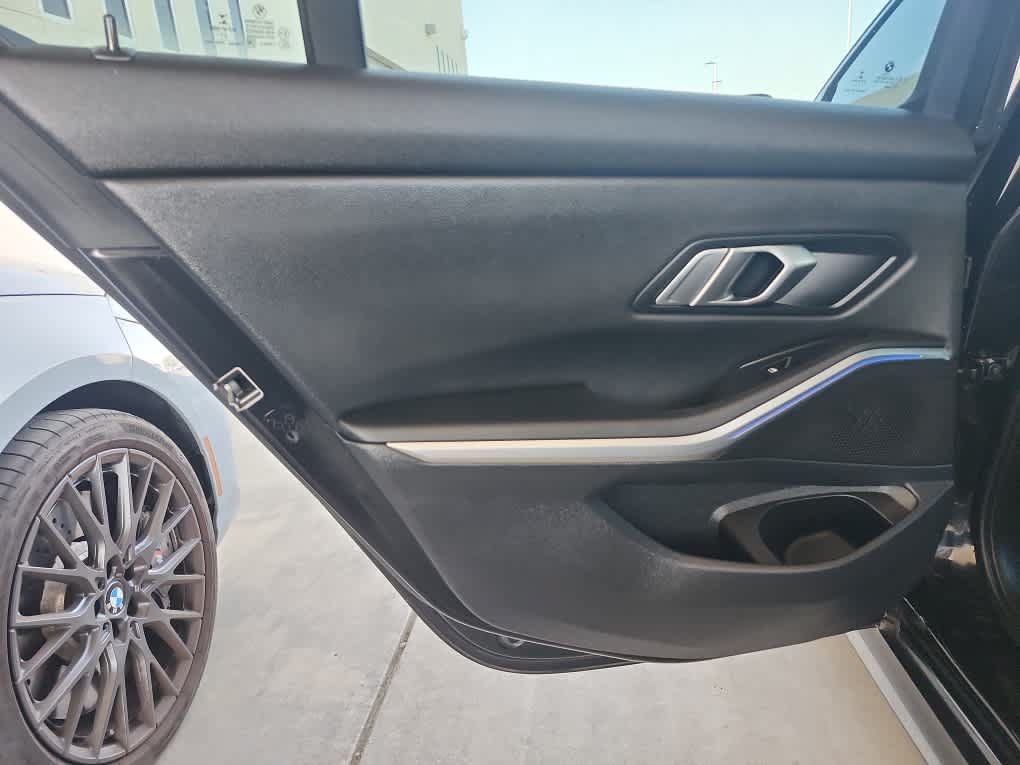 Used 2022 BMW 330i xDrive Sedan w/ M Sport Package AWD/4WD image 14