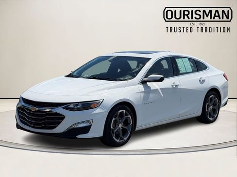 Used 2024 Chevrolet Malibu LT FWD image 2