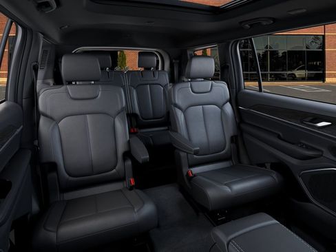 New 2026 Jeep Grand Cherokee L Limited image 15