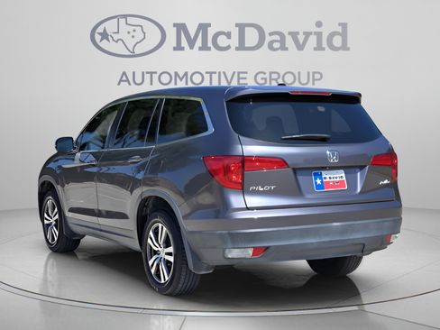 Used 2017 Honda Pilot EX image 4