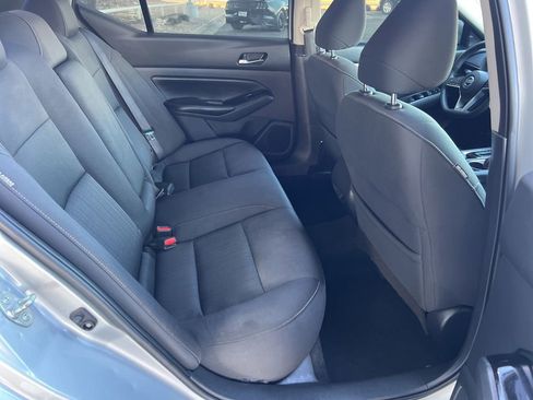 Used 2021 Nissan Altima 2.5 SV image 14